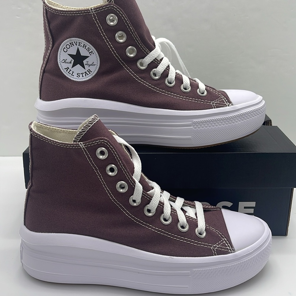 Converse WMNS Platform Sneakers A10665C
CTAS MOVE HI
TRAIL MIXED/WHITE/BLACK